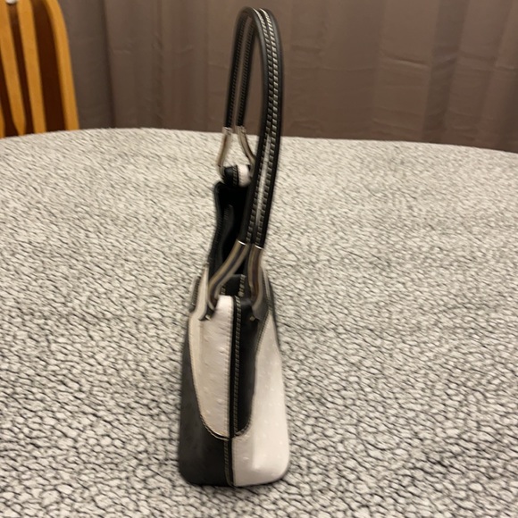 Small NYC Accessory purse black and white - Picture 5 of 8